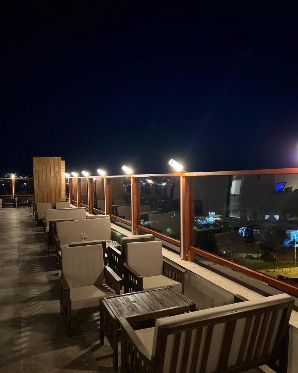 Xio Apartments Bar Exterior foto